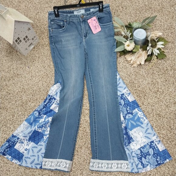 Handmade Denim - 3459 Size 6 VGS Upcycled Bell-Bottoms in Blue and White Print.